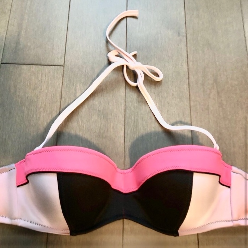 Victoria's Secret Swim Bandeau Bikini - Picture 2 of 2